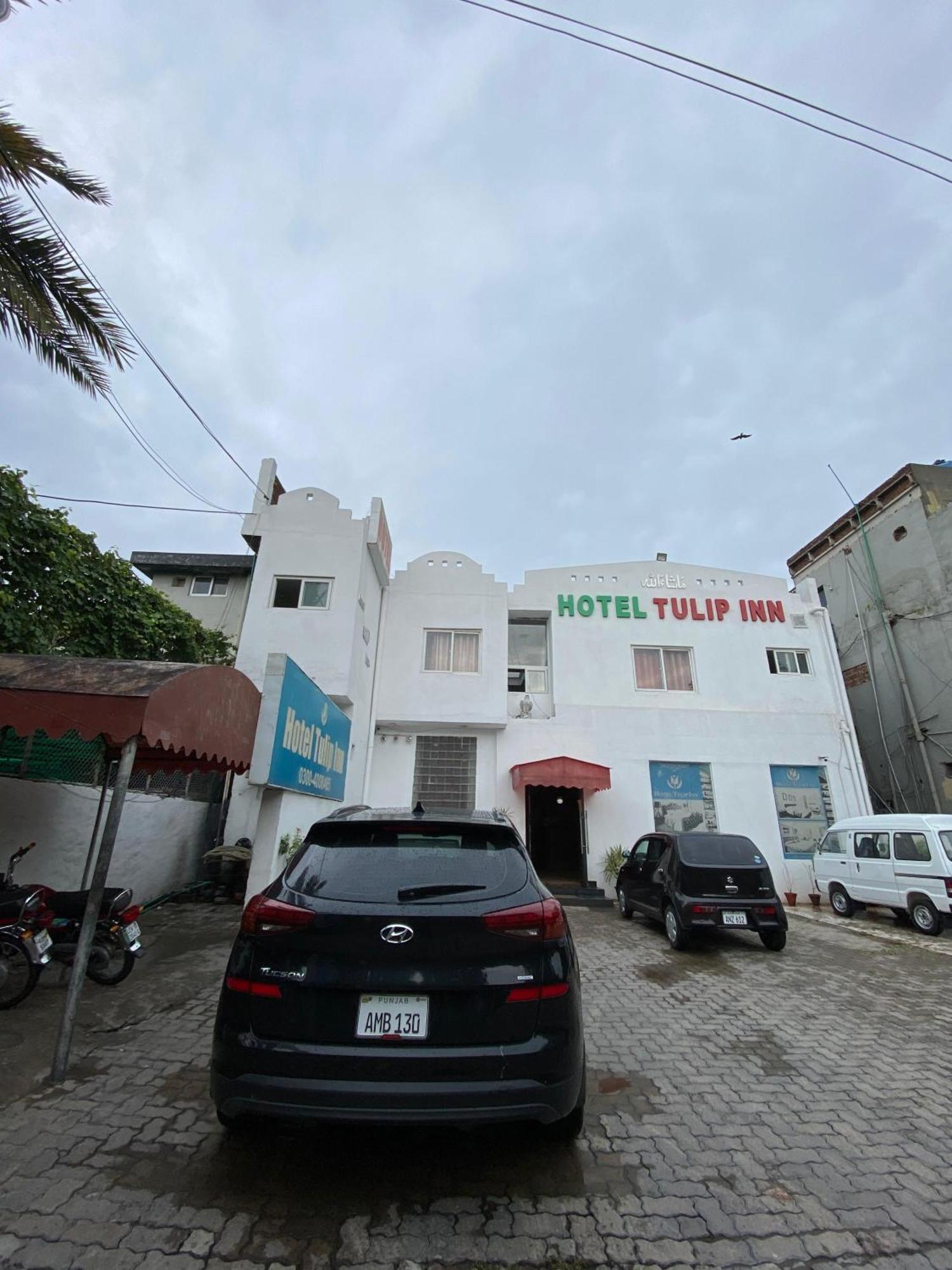 Hotel Tulip Inn, Gulberg Лахор Экстерьер фото
