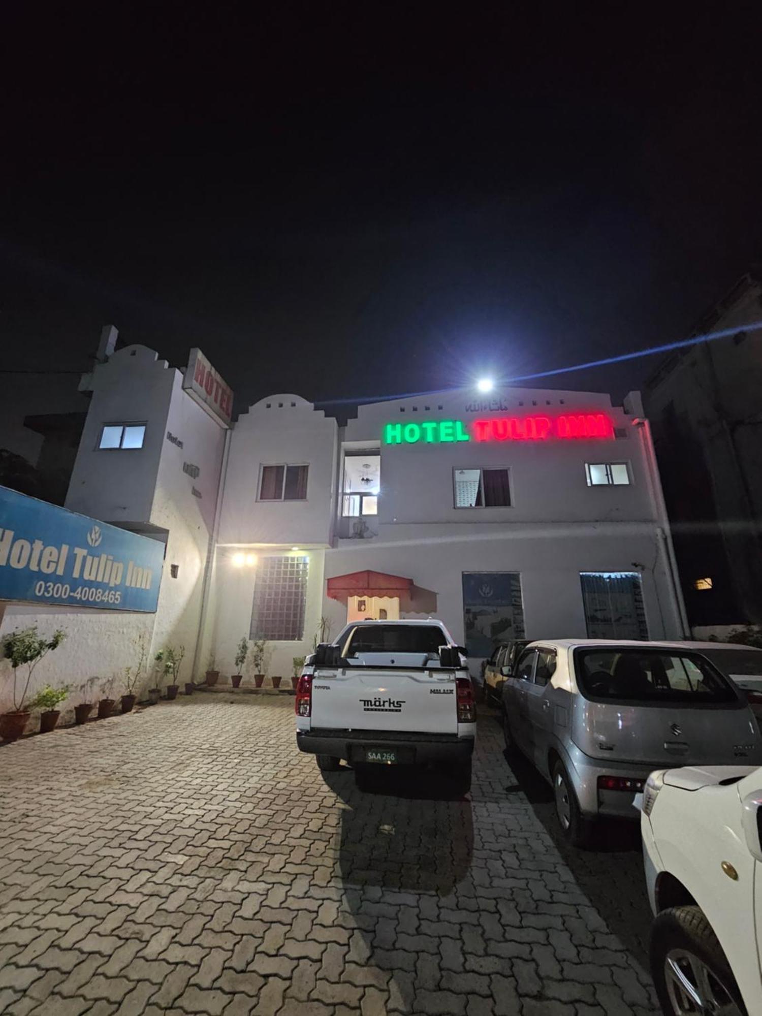 Hotel Tulip Inn, Gulberg Лахор Экстерьер фото